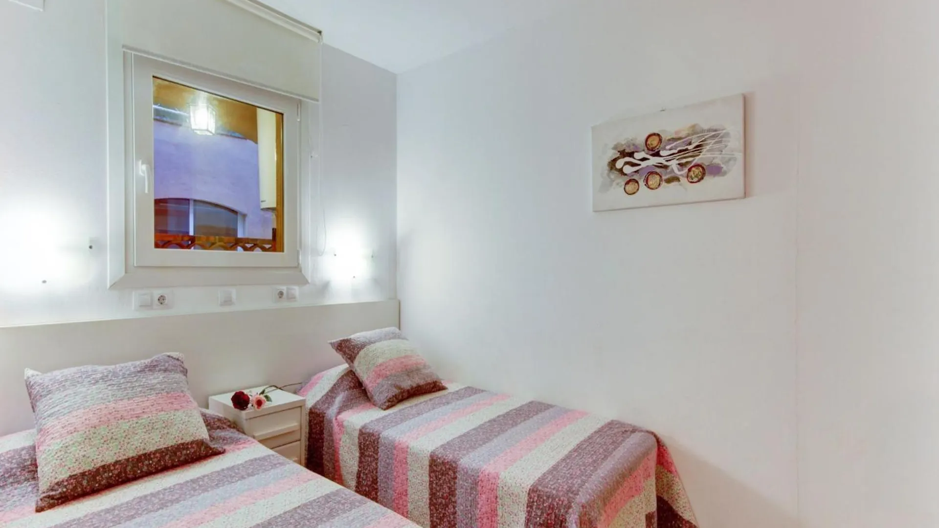 Cosy Apartment Near Beach Empuriabrava Spain